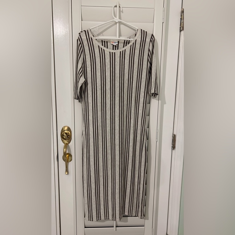 Lularoe Stripedโ Size Medium dress